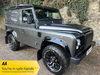 LAND ROVER DEFENDER 90