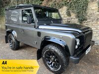 LAND ROVER DEFENDER 90